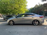 Hyundai Elantra-6