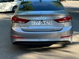 Hyundai Elantra-7
