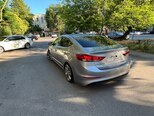 Hyundai Elantra-8