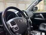 Toyota Land Cruiser-4