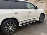 Toyota Land Cruiser-7
