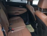 Kia Sorento-4