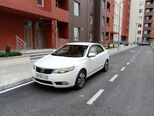 Kia Cerato-11