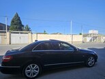 Mercedes E 220-4