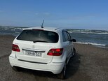 Mercedes B 180-3
