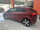 Kia Rio-10