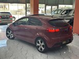 Kia Rio-7