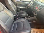 Kia Rio-17