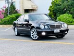 Mercedes E 320-4