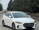 Hyundai Elantra-1