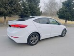 Hyundai Elantra-6