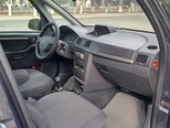 Opel Meriva-9
