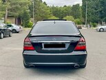Mercedes E 220-10