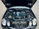 Mercedes E 220-21