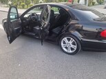 Mercedes E 220-10