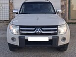 Mitsubishi Pajero-2