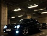 Mercedes E 320-3