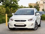Hyundai Accent-14