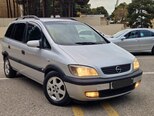 Opel Zafira-1