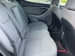 Hyundai Elantra-10