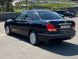 Nissan Sunny-5