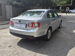 Volkswagen Jetta-9