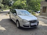 Volkswagen Jetta-13