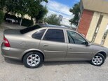 Opel Vectra-3