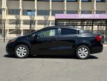 Kia Rio-9