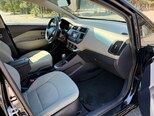 Kia Rio-10