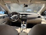 Nissan Sentra-9