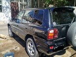 Toyota RAV4-4