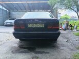 Mercedes E 270-2