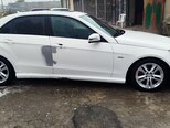 Mercedes E 250-7