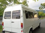 Mercedes 208 D-6