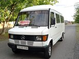 Mercedes 208 D-8