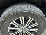 Toyota Land Cruiser-11