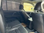Toyota Land Cruiser-8