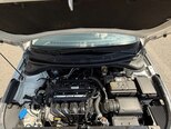 Hyundai Accent-10