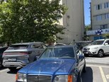 Mercedes 250 D-6