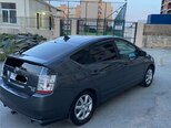 Toyota Prius-4