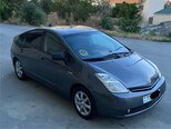 Toyota Prius-10