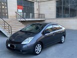 Toyota Prius-8