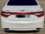 Hyundai Azera-2