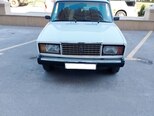 LADA (VAZ) 2107-2