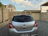Nissan Tiida-6