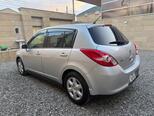 Nissan Tiida-4