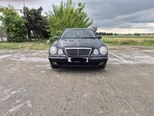 Mercedes E 240-11