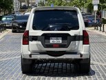 Mitsubishi Pajero-7