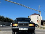 LADA (VAZ) 2107-1